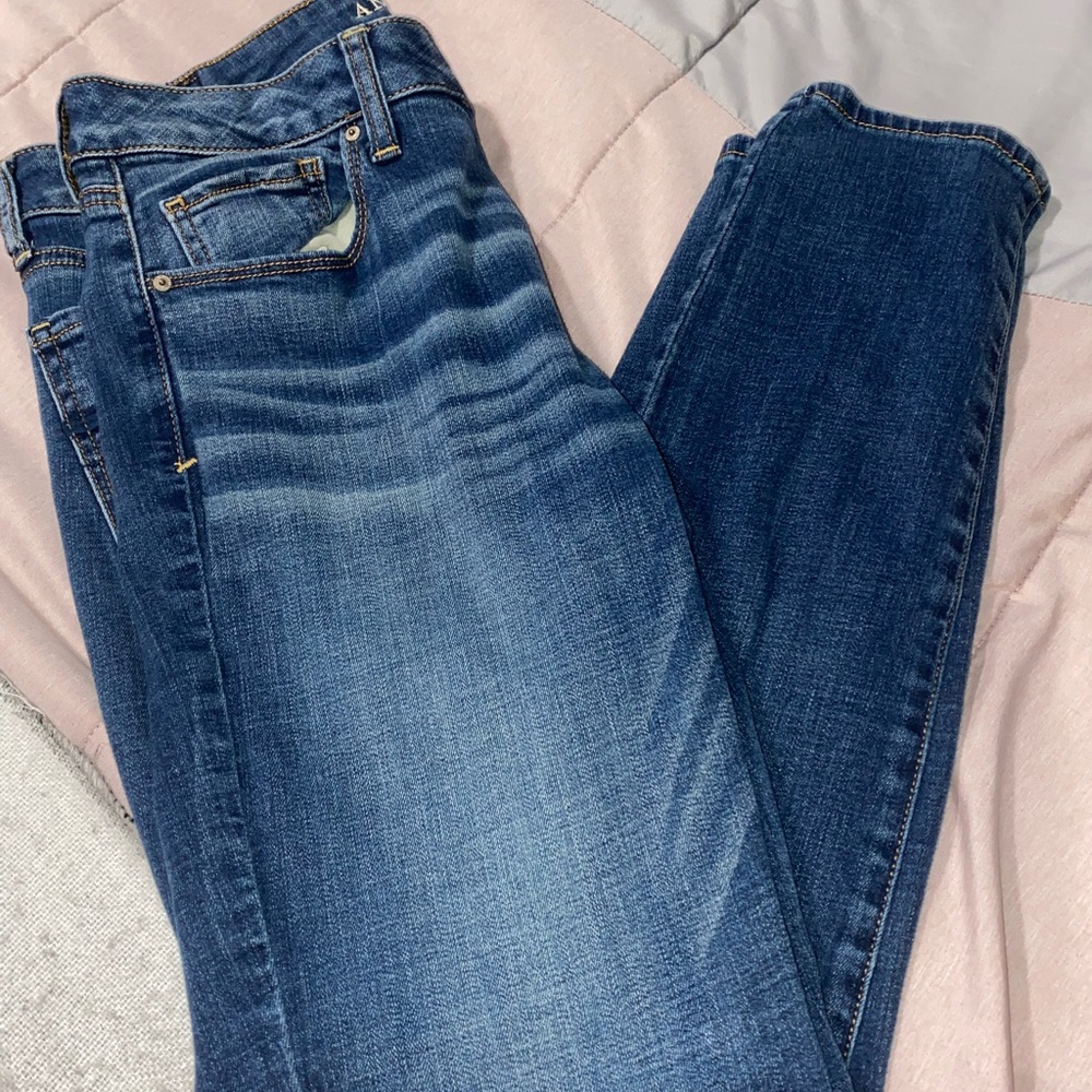 Size 10 American Eagle Skinny Jeans